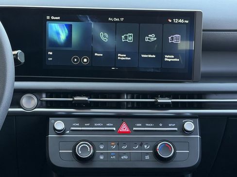 New 2026 Hyundai Tucson SE image 16