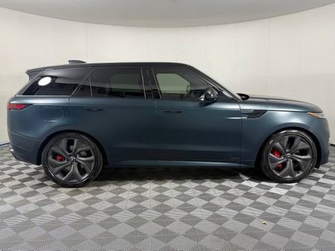 Used 2025 Land Rover Range Rover Sport Autobiography AWD/4WD image 9