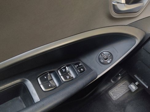 Used 2018 Hyundai Santa Fe Sport w/ 2.4L Value Package 02 image 27