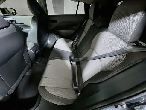 Used 2024 Subaru Crosstrek 2.0i Premium AWD/4WD image 21