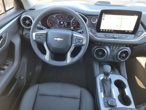 New 2025 Chevrolet Blazer LT w/ Sound & Technology Package image 12