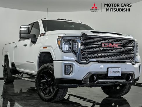 Used 2022 GMC Sierra 2500 Denali AWD/4WD image 1