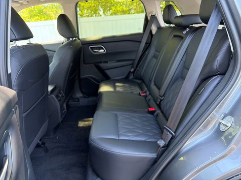 Used 2026 Nissan Rogue Platinum w/ Platinum Premium Package AWD/4WD image 31