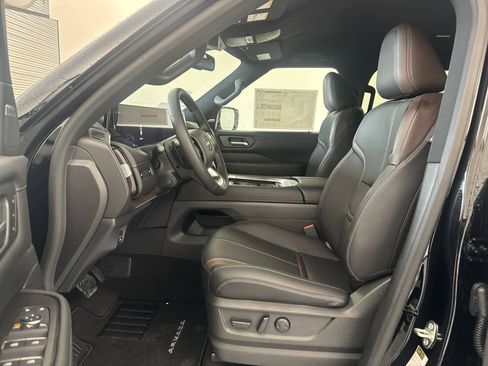 New 2026 Nissan Armada SL w/ Captain's Chari Seat Package image 10