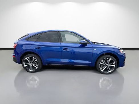 Certified 2023 Audi Q5 2.0T Premium Plus w/ Premium Plus Package AWD/4WD image 2