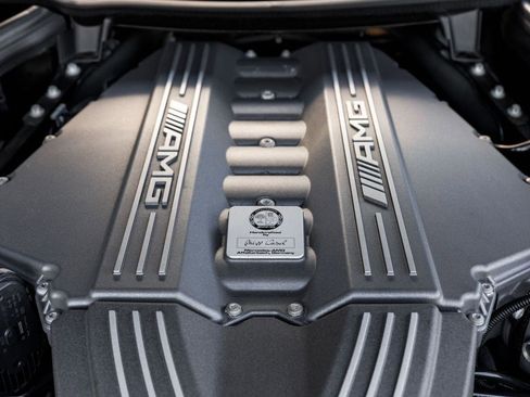 Used 2011 Mercedes-Benz SLS AMG Coupe image 28