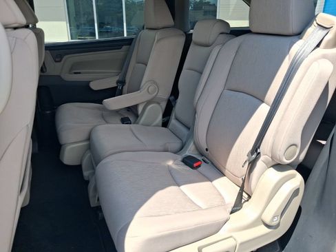 Used 2019 Honda Odyssey EX image 19