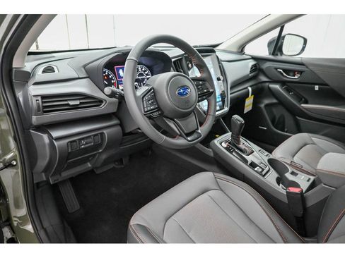 New 2025 Subaru Crosstrek 2.5i Limited w/ Crosstrek Mirror Package image 15