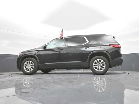 Used 2020 Chevrolet Traverse LT w/ LPO, Blackout Package AWD/4WD image 42
