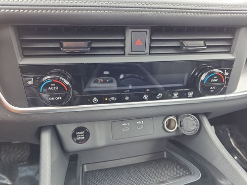 New 2026 Nissan Rogue SV w/ Cold Weather Package FWD image 24