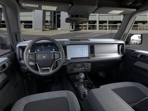 New 2026 Ford Bronco 2-Door image 9