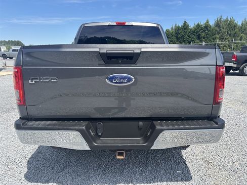 Used 2015 Ford F150 XLT w/ Equipment Group 301A Mid AWD/4WD image 6