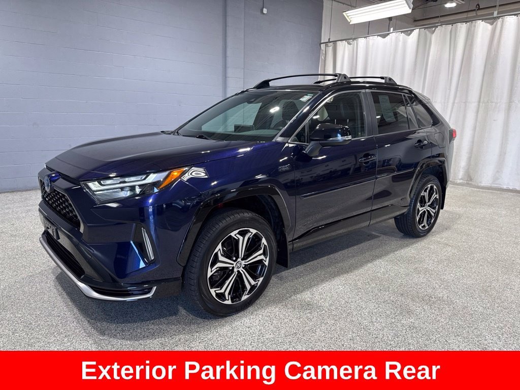 Certified 2022 Toyota RAV4 XSE w/ Weather Package AWD/4WD image 7