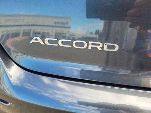 Used 2024 Honda Accord EX-L image 10