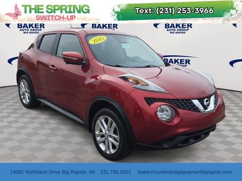 Used 2015 Nissan Juke SV w/ Technology Package AWD/4WD image 1