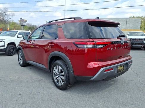 New 2026 Nissan Pathfinder SL AWD/4WD image 3