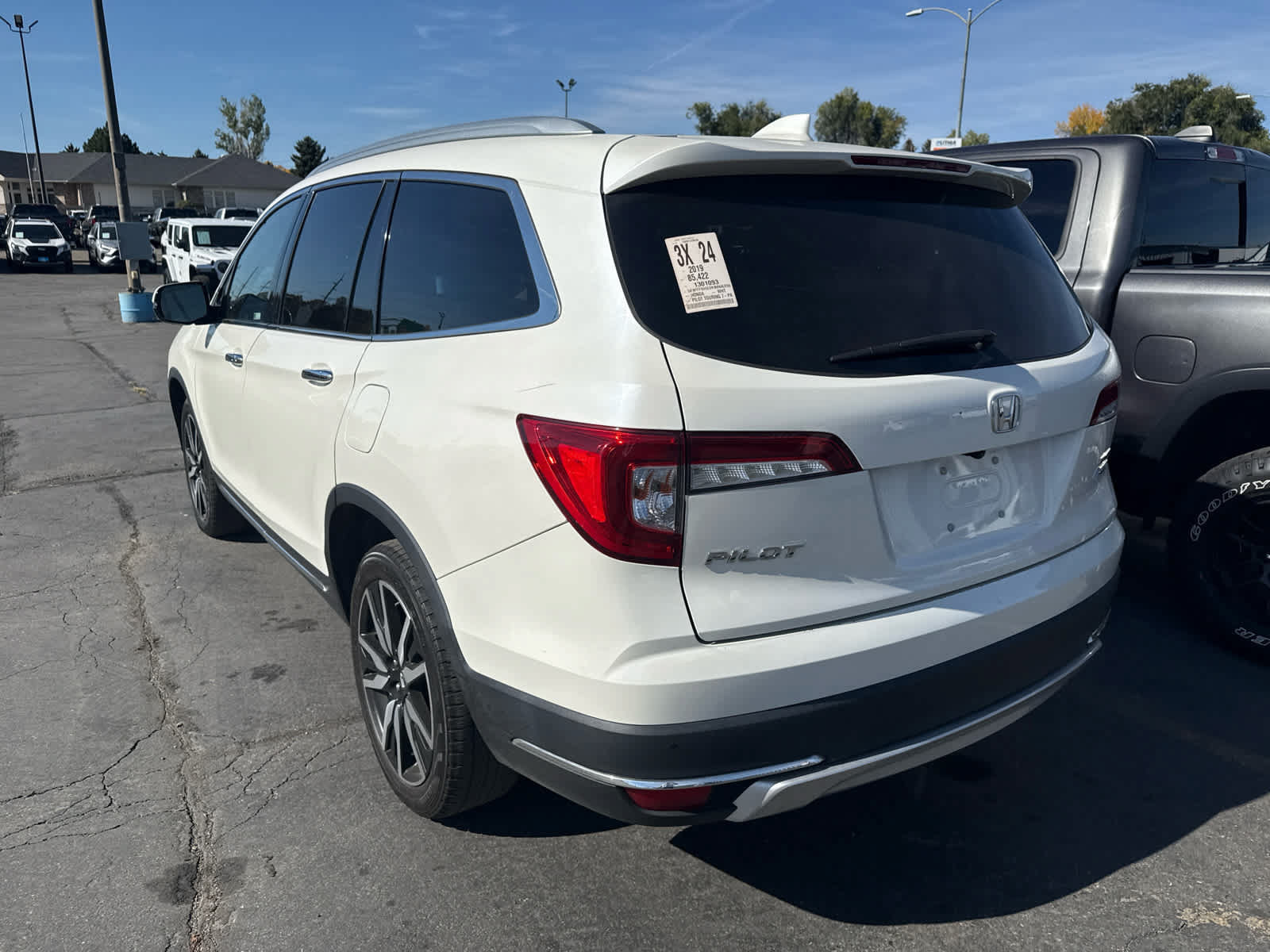 Used 2019 Honda Pilot Touring image 7