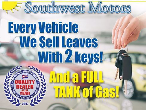 Used 2024 Ford Explorer XLT w/ Equipment Group 202A image 8