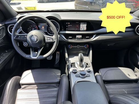 Used 2023 Alfa Romeo Stelvio Veloce AWD/4WD image 17