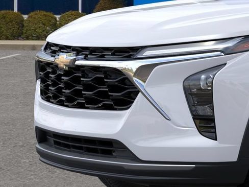 New 2026 Chevrolet Trax LT FWD image 13