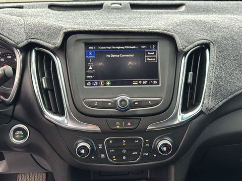 Used 2024 Chevrolet Equinox LT image 15