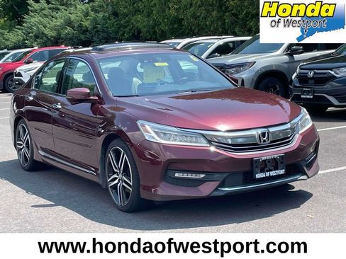 Used 2016 Honda Accord Touring image 1