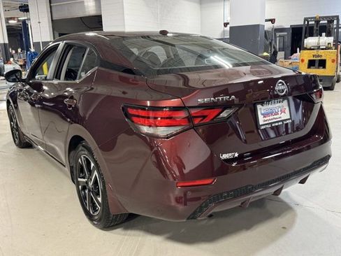 Used 2025 Nissan Sentra SV FWD image 21