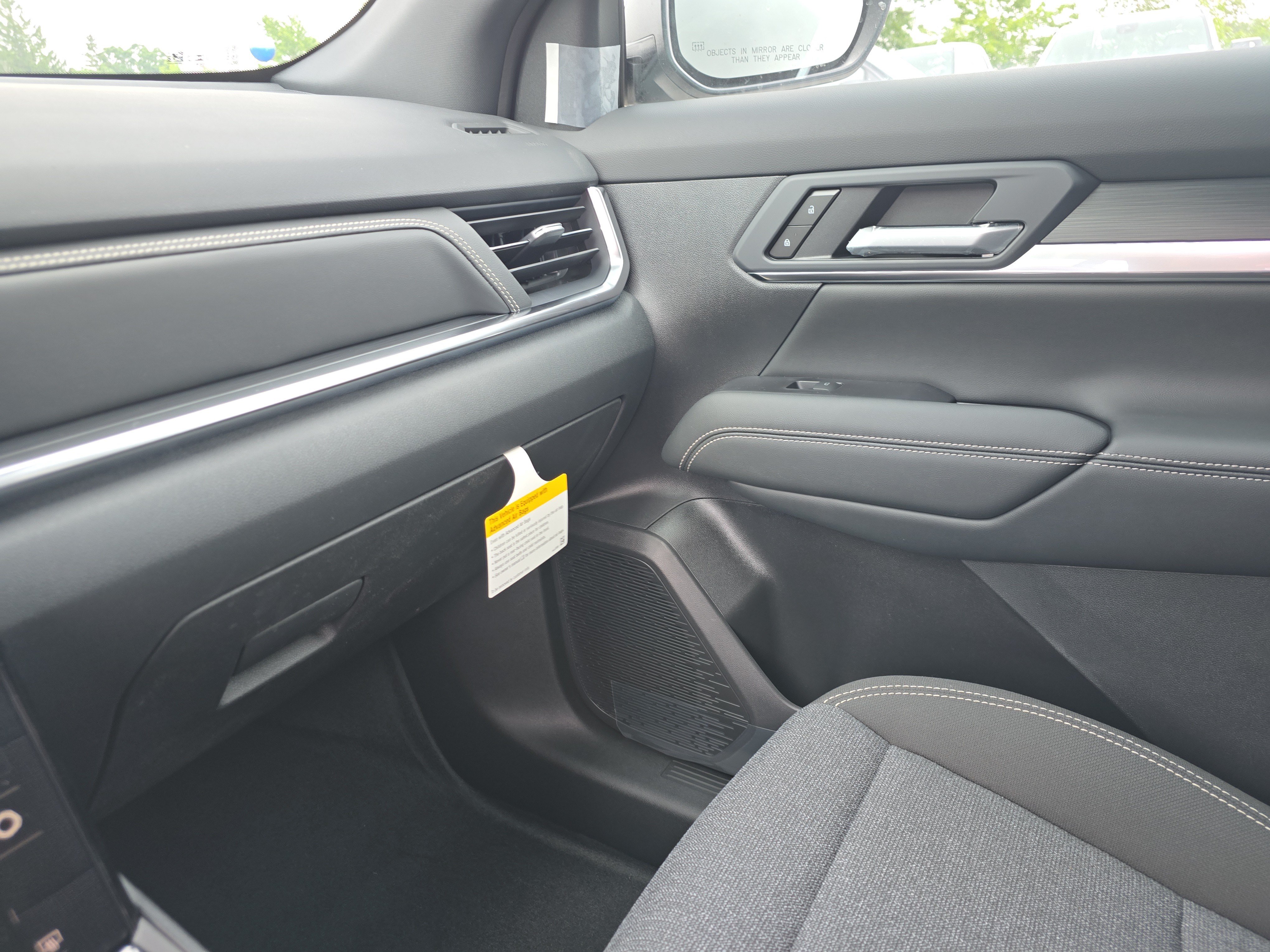New 2027 GMC Terrain Elevation FWD image 29
