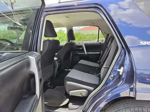 Used 2015 Toyota 4Runner SR5 RWD image 16