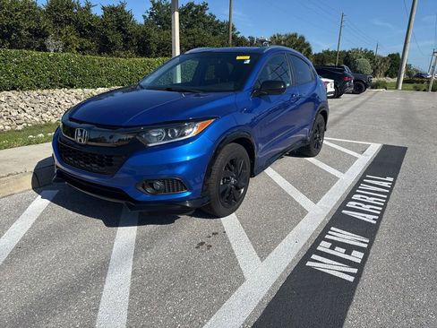 Used 2022 Honda HR-V Sport image 1