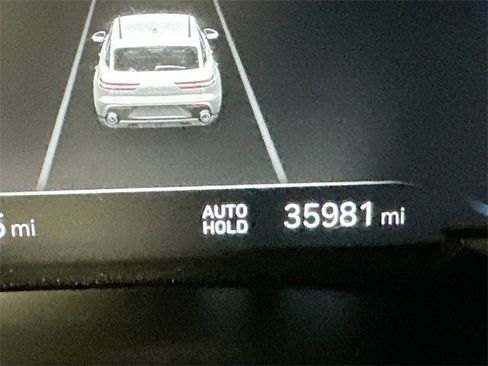 Used 2022 Genesis GV70 3.5T Sport w/ Sport Advanced Package image 17