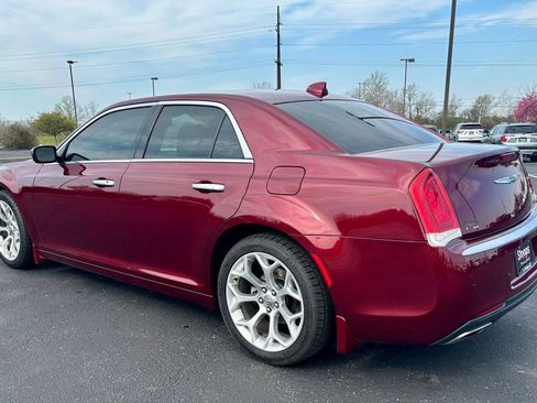 Used 2017 Chrysler 300 C Platinum w/ Safetytec Plus Group RWD image 5