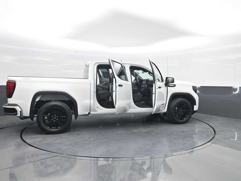 Used 2026 GMC Sierra 1500 Pro w/ Graphite Edition AWD/4WD image 44