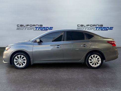 Used 2018 Nissan Sentra SV FWD image 8
