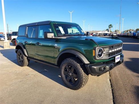 New 2025 Ford Bronco Big Bend w/ Black Diamond Package image 9