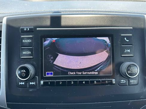 Used 2018 Honda Pilot LX image 11