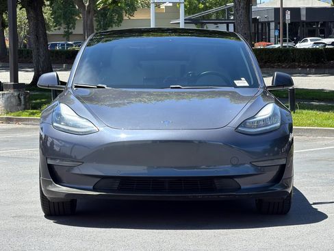 Used 2020 Tesla Model 3 Standard Range Plus RWD image 10