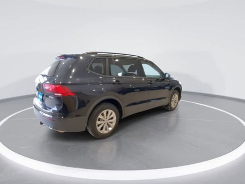 Used 2019 Volkswagen Tiguan S image 8