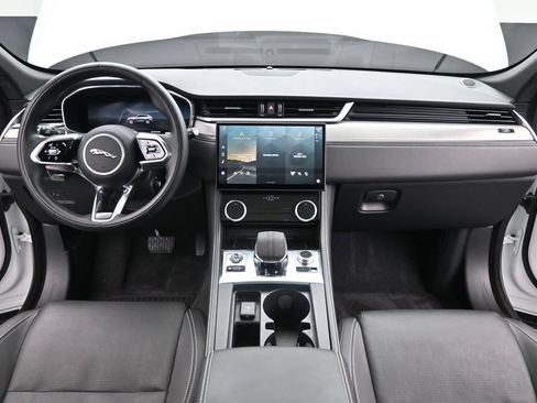 Certified 2024 Jaguar F-PACE R-Dynamic S AWD/4WD image 19