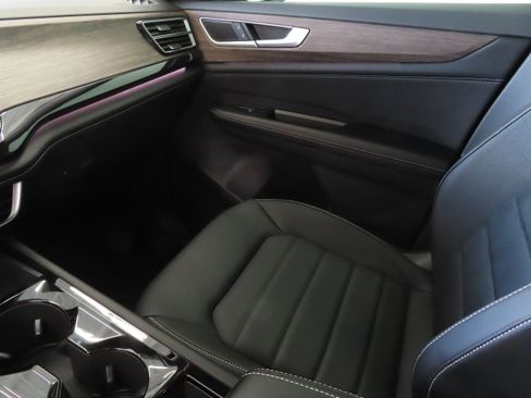 New 2026 Volkswagen Atlas SEL image 21