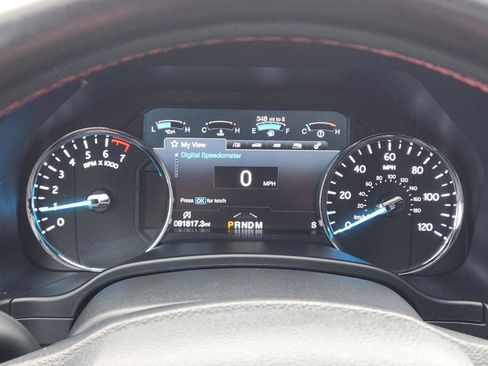 Used 2019 Ford Expedition Limited w/ Equipment Group 303A AWD/4WD image 8