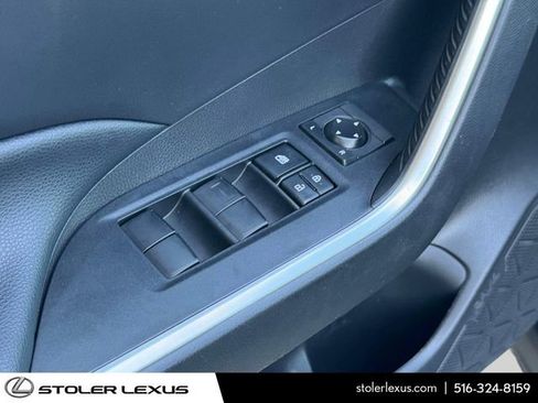 Used 2020 Toyota RAV4 LE w/ All Weather Liner Package AWD/4WD image 23