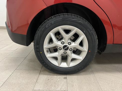 Used 2023 Kia Soul S FWD image 42