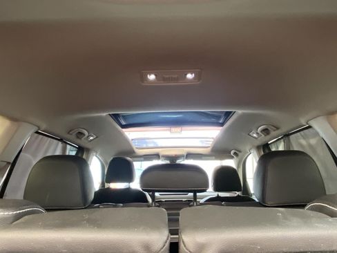 Used 2021 Volkswagen Atlas SEL Premium AWD/4WD image 17