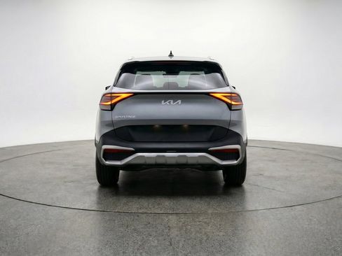 Used 2025 Kia Sportage LX FWD image 7