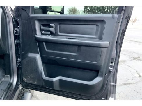 Used 2025 RAM 2500 Tradesman image 25