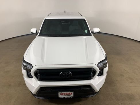 New 2026 Toyota Tacoma SR5 image 4