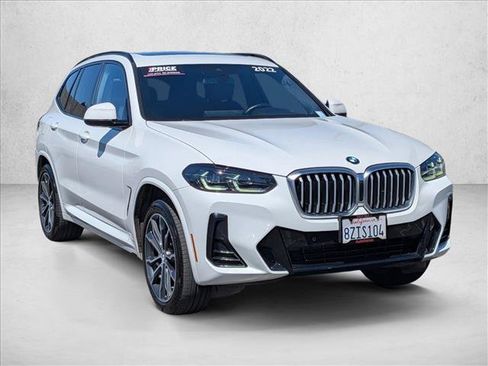 Used 2022 BMW X3 xDrive30i w/ M Sport Package 2 AWD/4WD image 3
