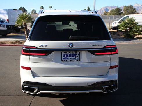 Used 2023 BMW X7 xDrive40i w/ M Sport Package image 7