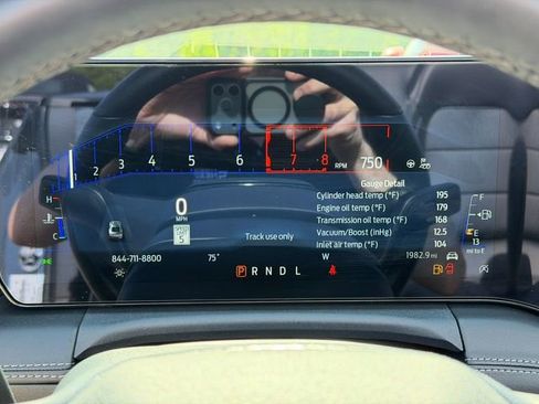 Used 2025 Ford Mustang Premium RWD image 38